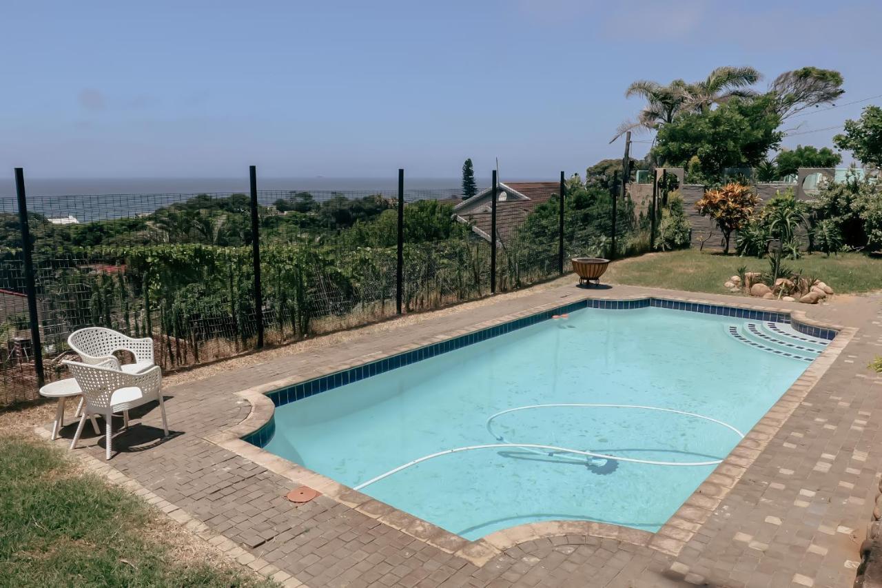 Ocean Rocks Villa, Umhlanga Дурбан Экстерьер фото